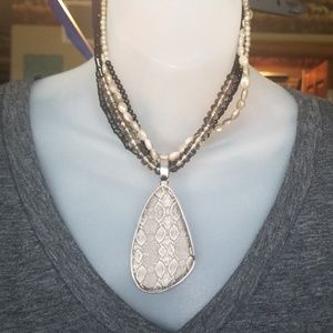Premier necklace